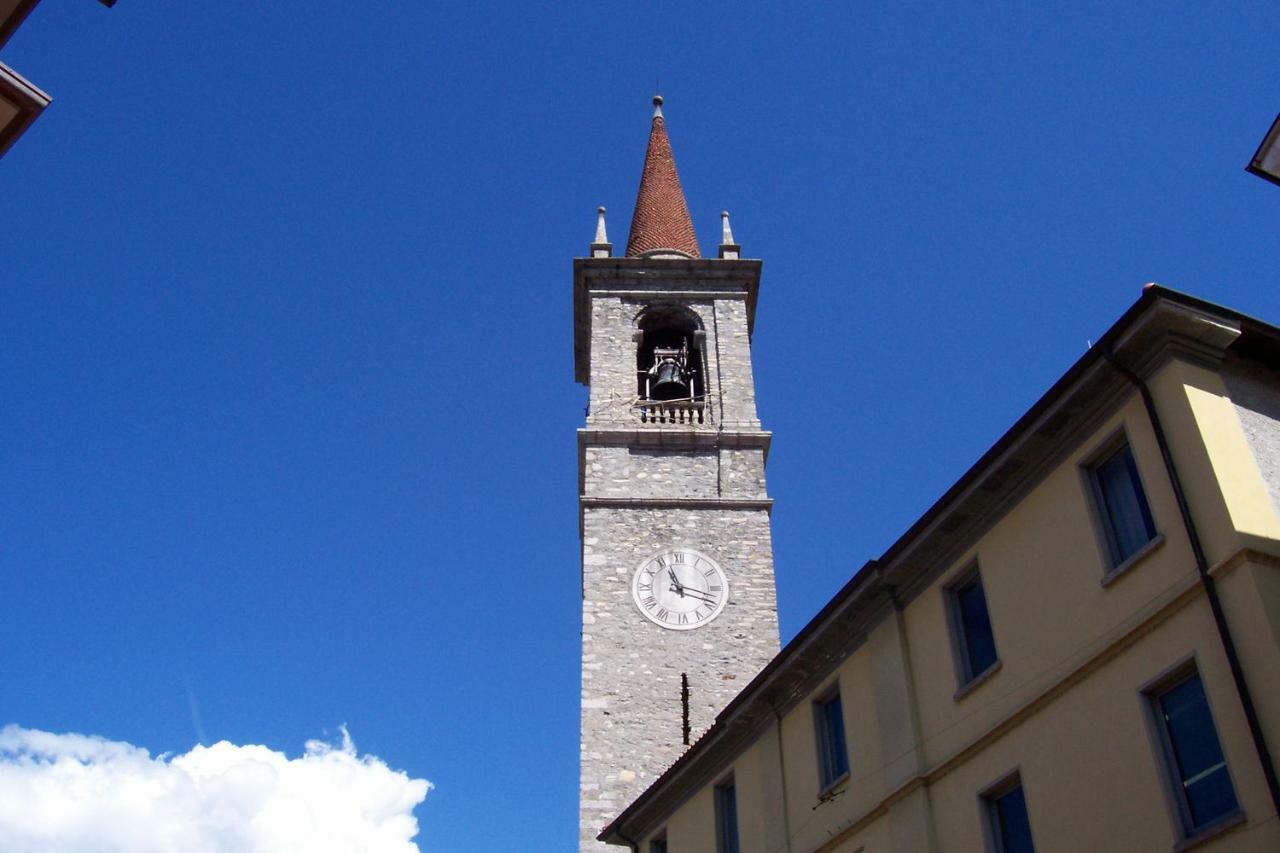 Appartamento Contrada Vecchia Varenna Luaran gambar